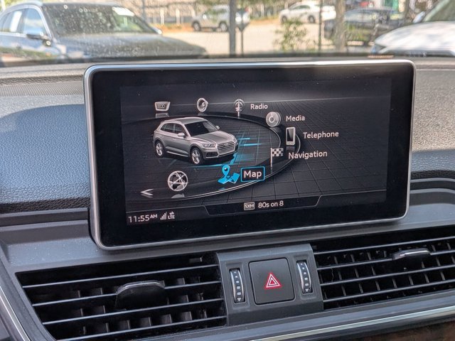 Used 2020 Audi Q5 e Premium w/ Convenience Package AWD/4WD image 9