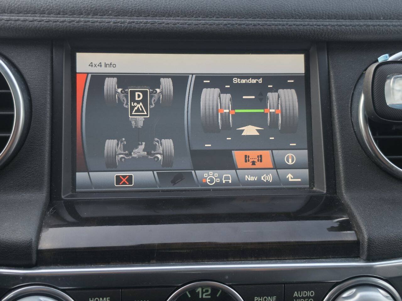 Used 2010 Land Rover LR4 HSE LUX AWD/4WD image 69