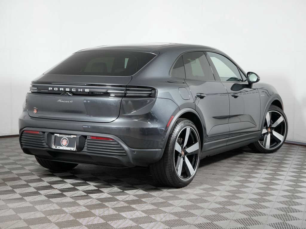 Certified 2025 Porsche Macan 4 Electric AWD/4WD image 7