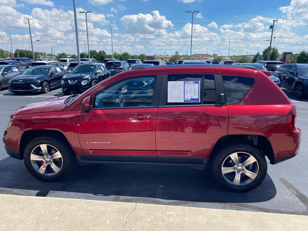 Used 2017 Jeep Compass High Altitude AWD/4WD image 4