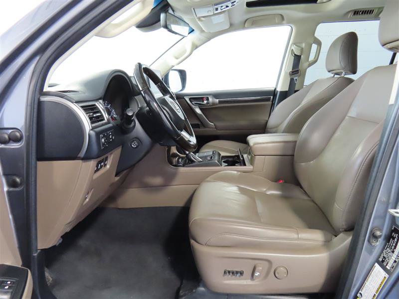 Used 2022 Lexus GX 460 Premium w/ Premium Plus Package AWD/4WD image 13