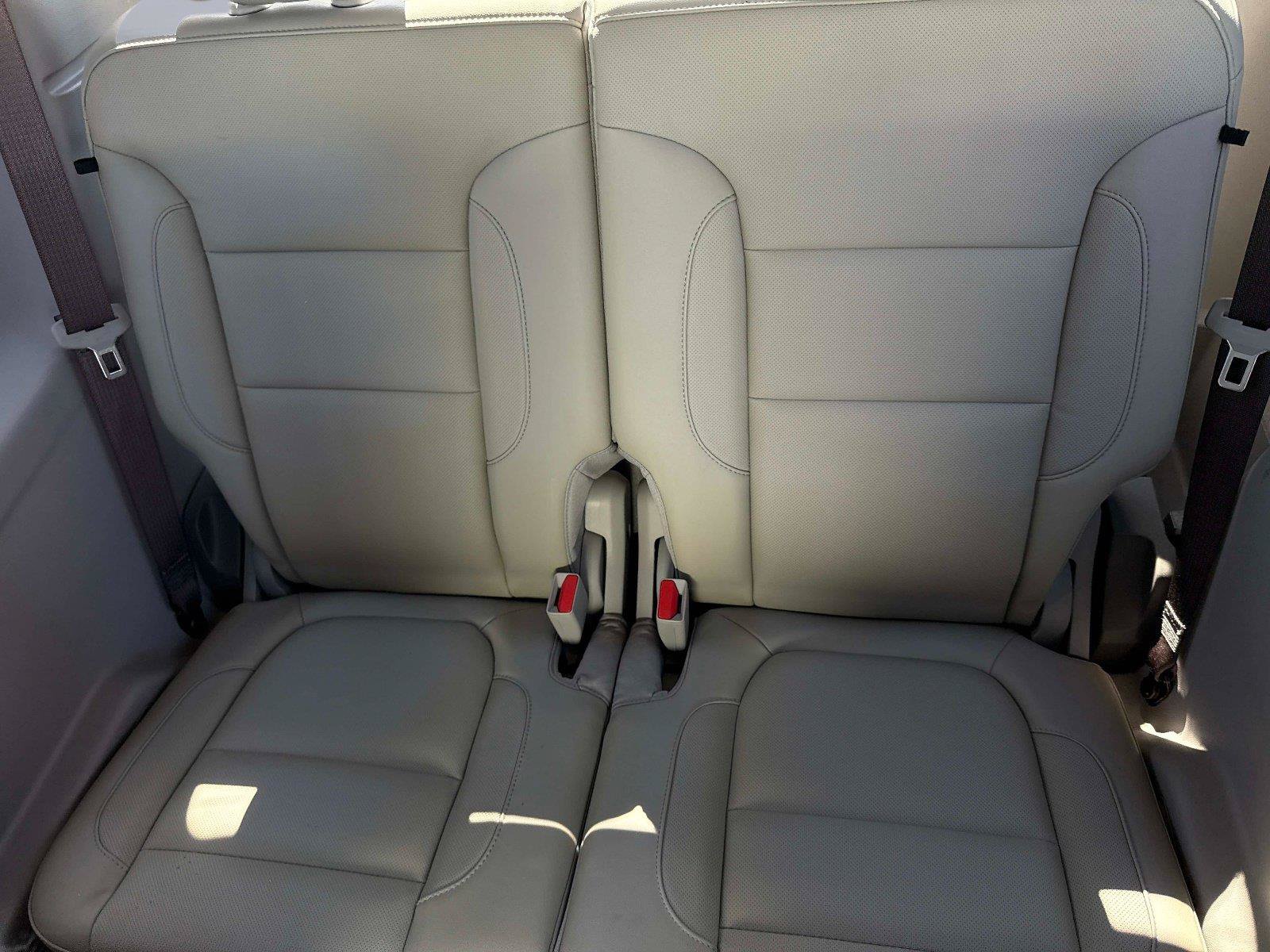 Used 2017 GMC Acadia SLT FWD image 15