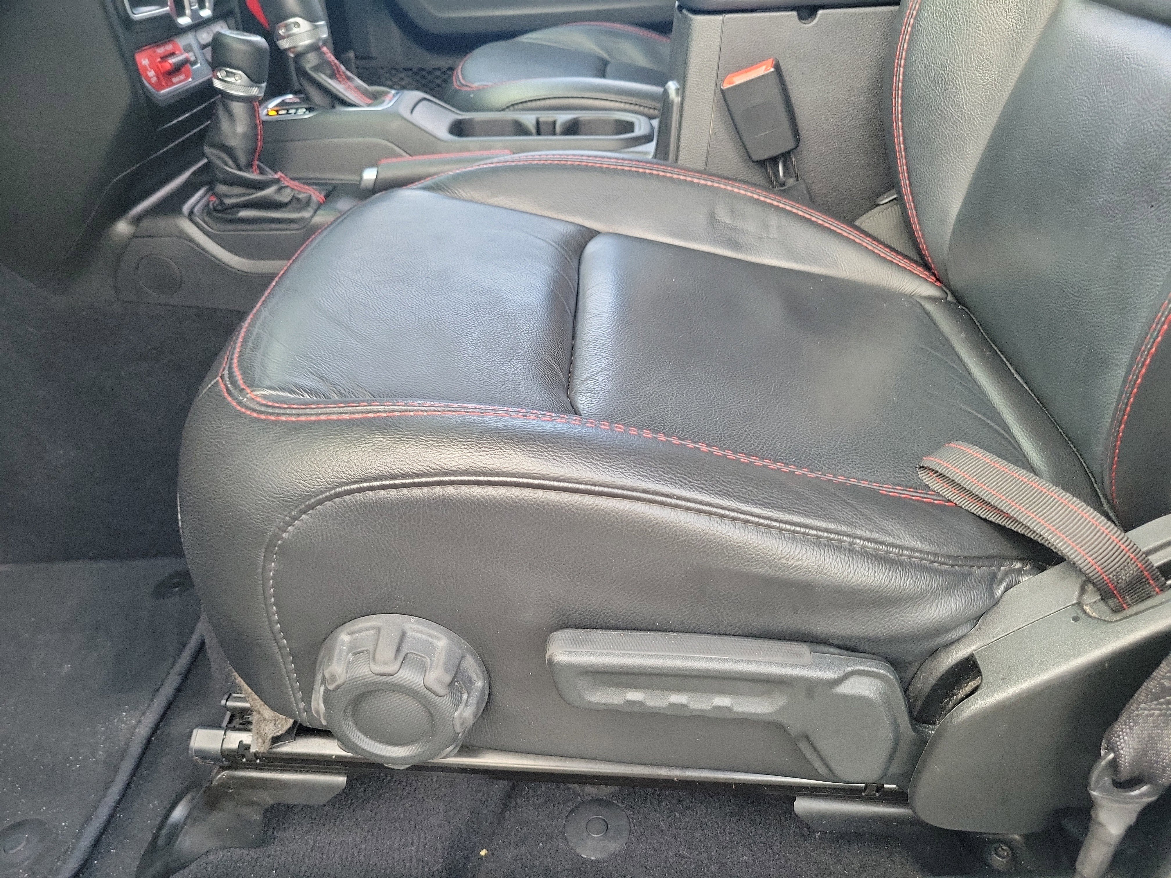 Used 2018 Jeep Wrangler Unlimited Rubicon w/ Dual Top Group image 20