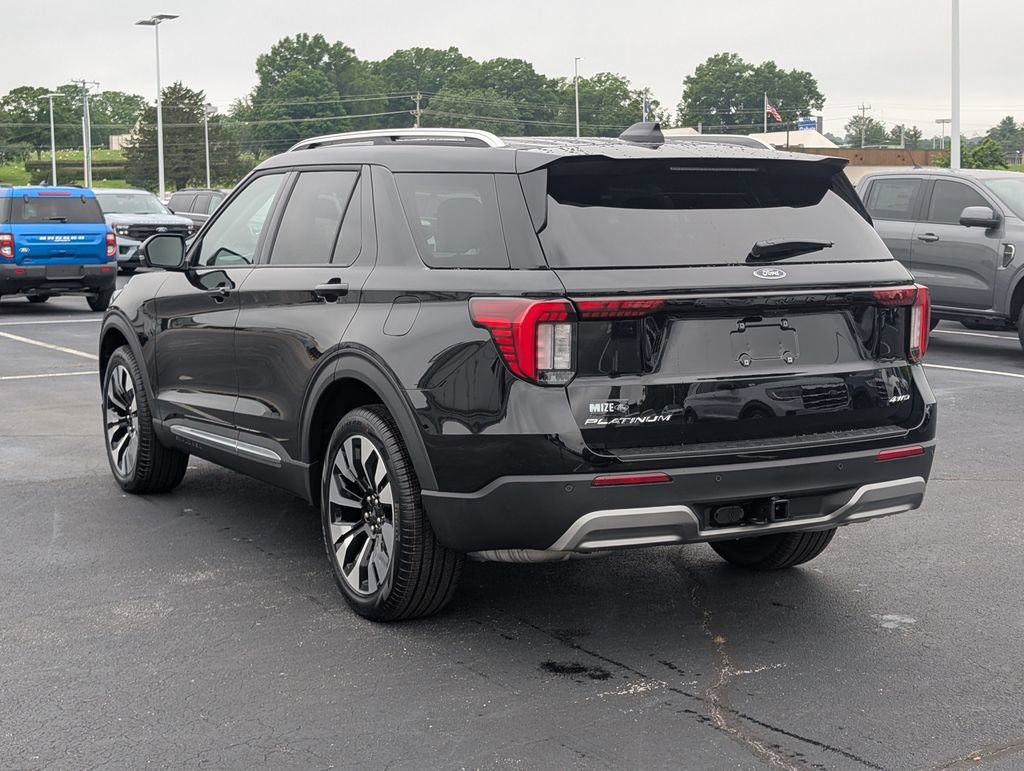 New 2026 Ford Explorer Platinum w/ LUX Leather Package AWD/4WD image 4
