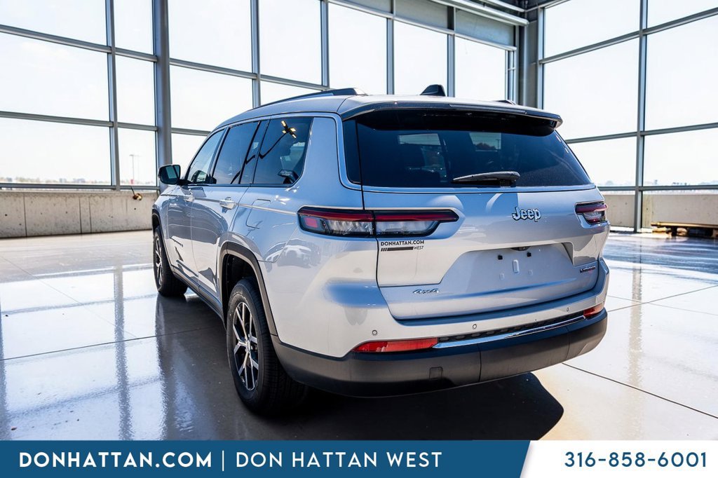 Used 2023 Jeep Grand Cherokee L Limited w/ Trailer Tow Group (B) AWD/4WD image 28