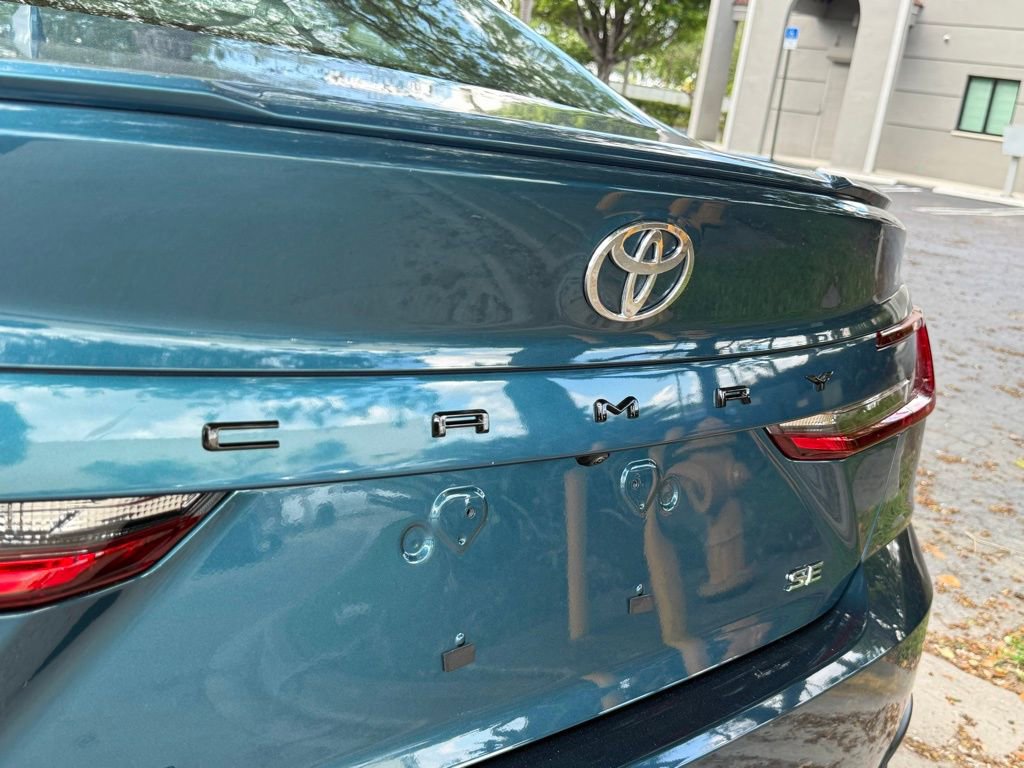 Used 2025 Toyota Camry SE FWD image 34