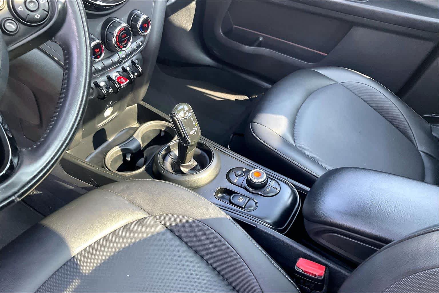 Used 2020 MINI Cooper Countryman ALL4 AWD/4WD image 16