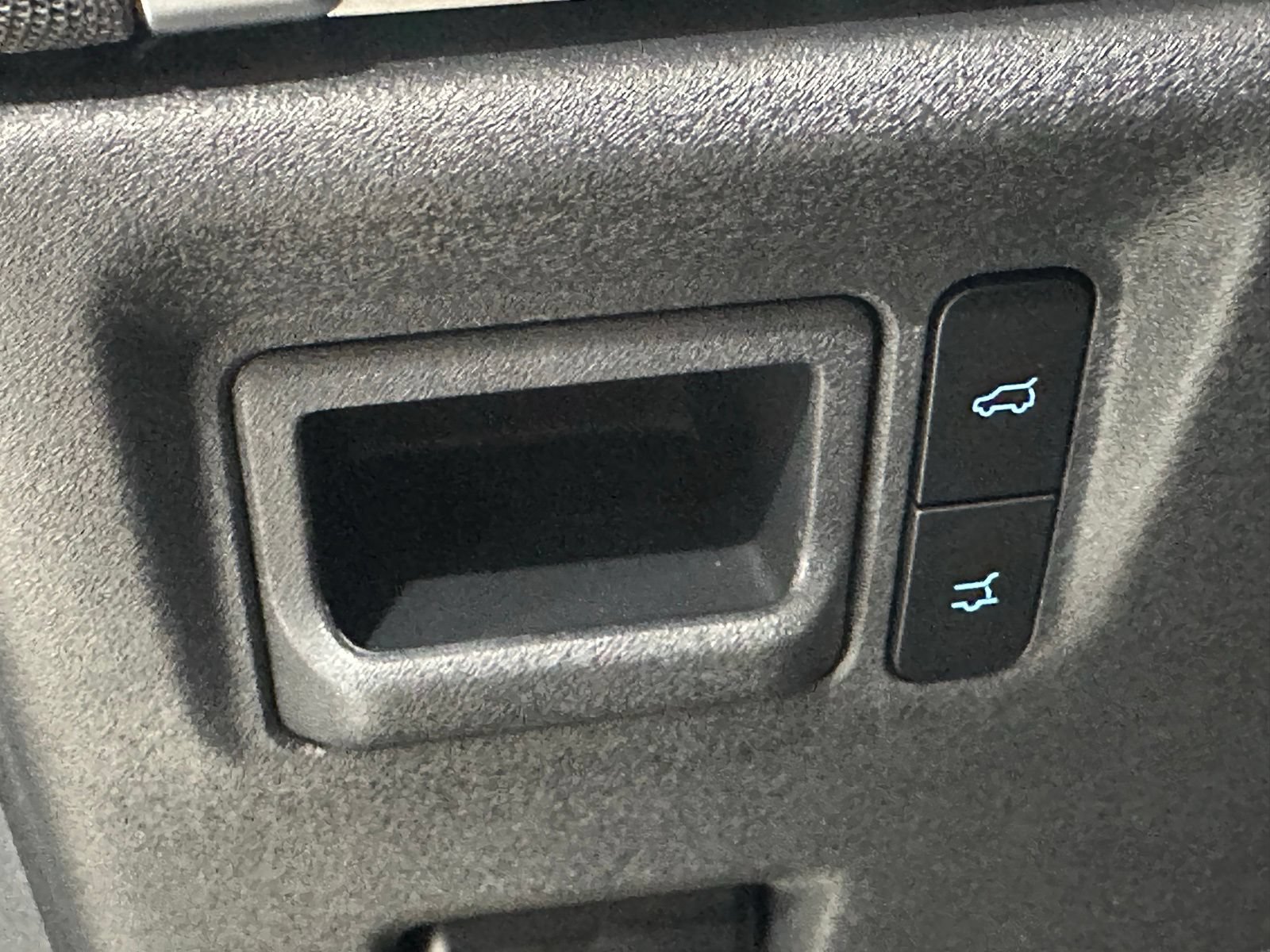 New 2025 Ford Expedition Active RWD image 11