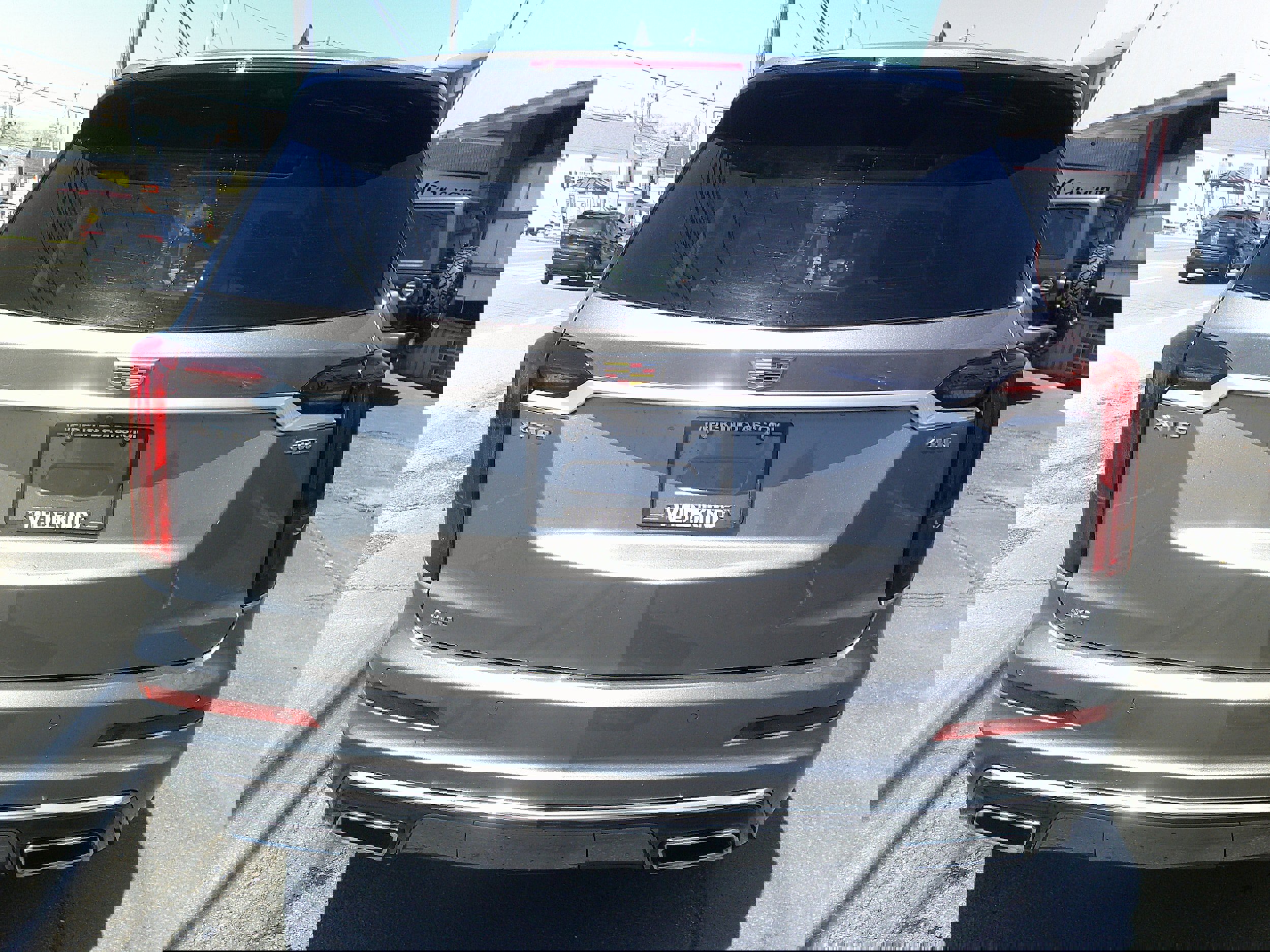 Used 2021 Cadillac XT6 Premium Luxury AWD/4WD image 4