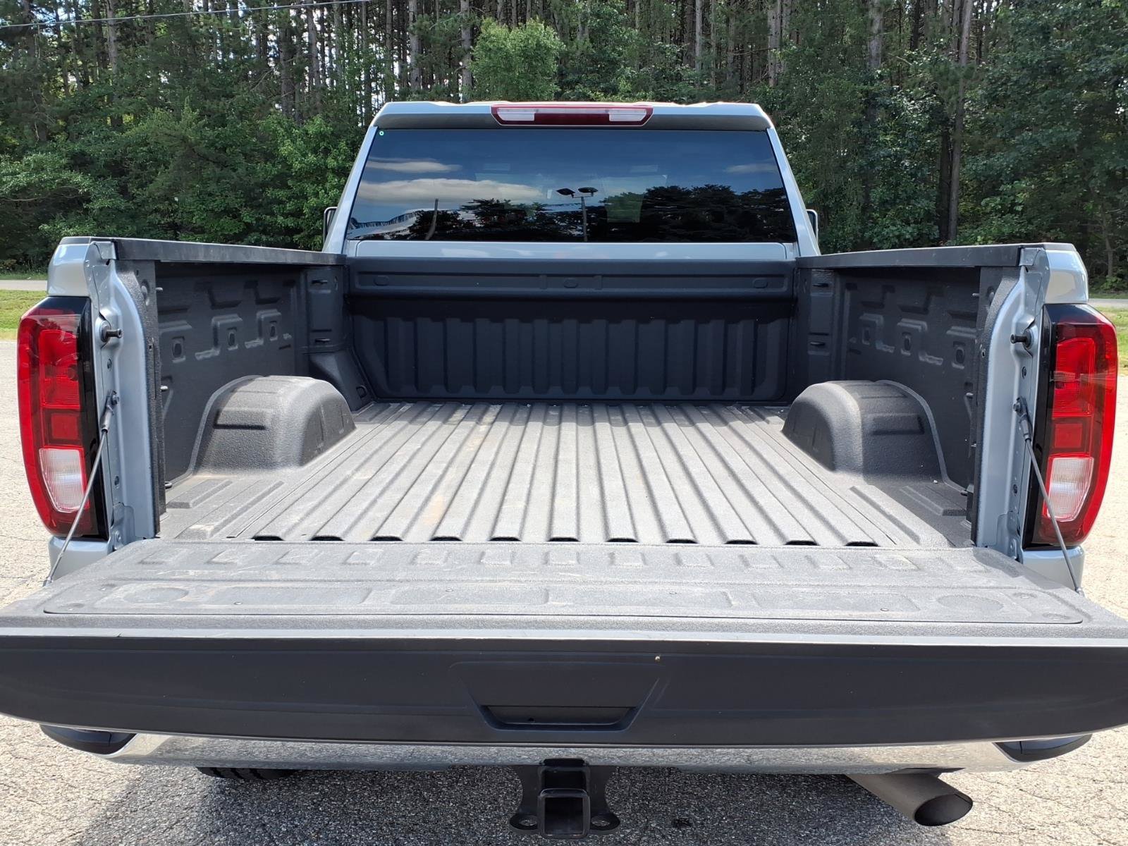 Used 2026 GMC Sierra 2500 Pro w/ Convenience Package AWD/4WD image 8