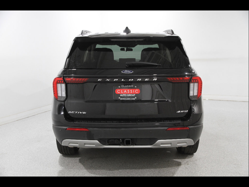 Used 2025 Ford Explorer Active w/ Active Comfort Package AWD/4WD image 21