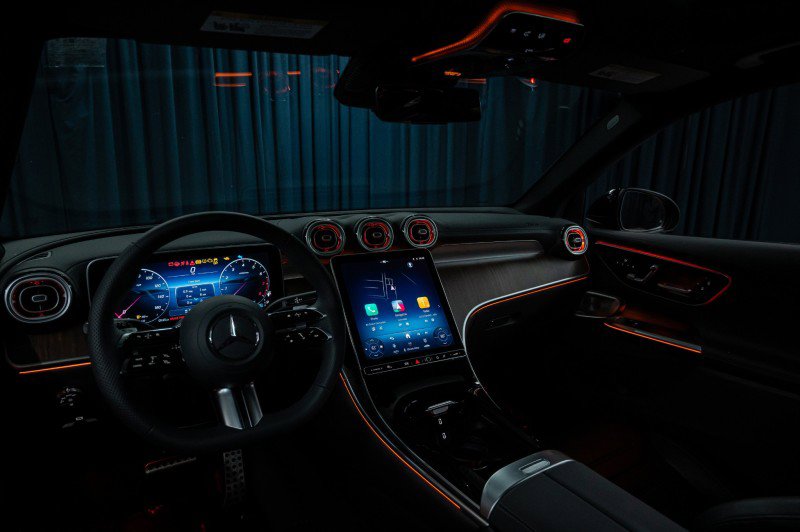 New 2026 Mercedes-Benz GLC 300 4MATIC image 13