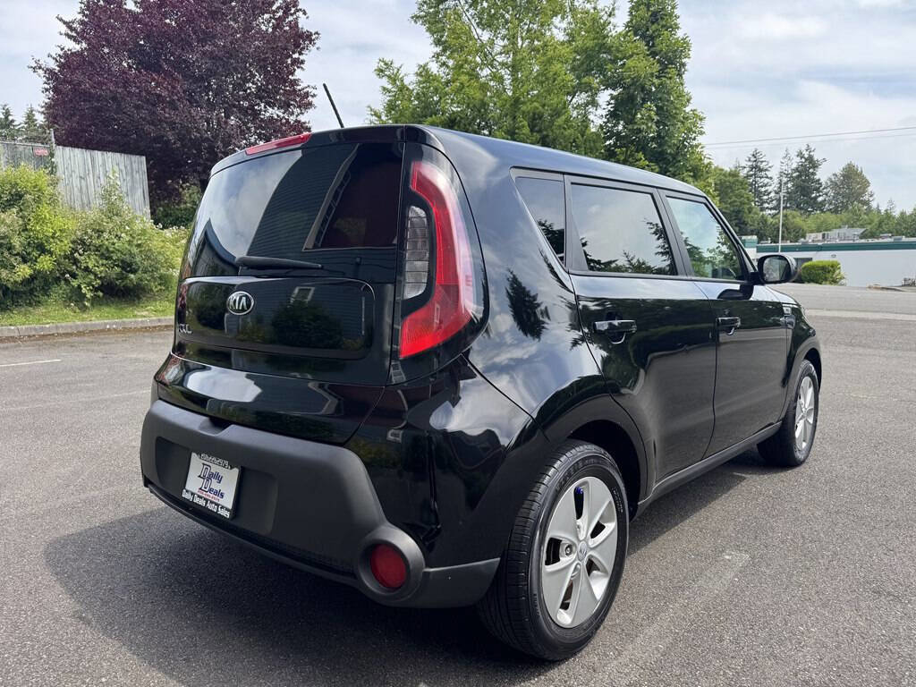Used 2016 Kia Soul image 4