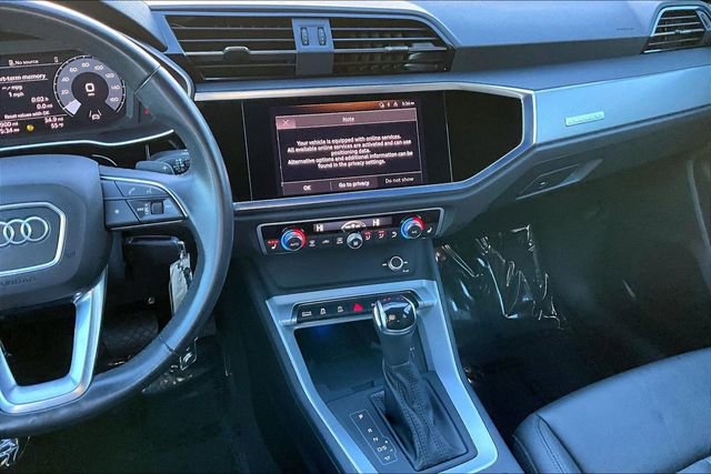Used 2022 Audi Q3 2.0T Premium Plus image 9