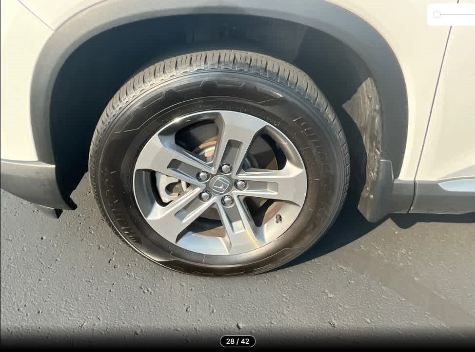 Used 2023 Honda Pilot EX-L image 3