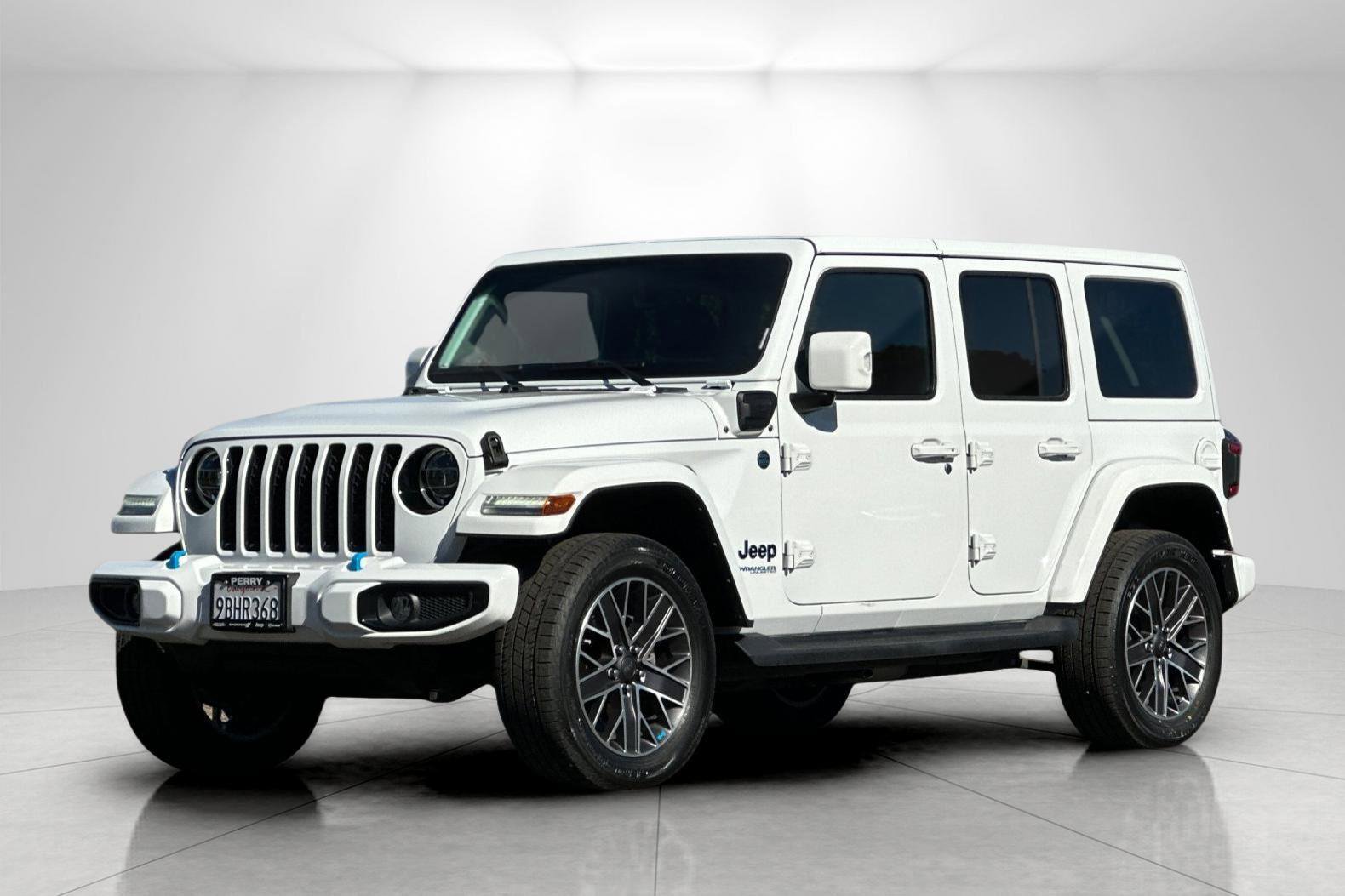 Used 2022 Jeep Wrangler Unlimited Sahara image 7
