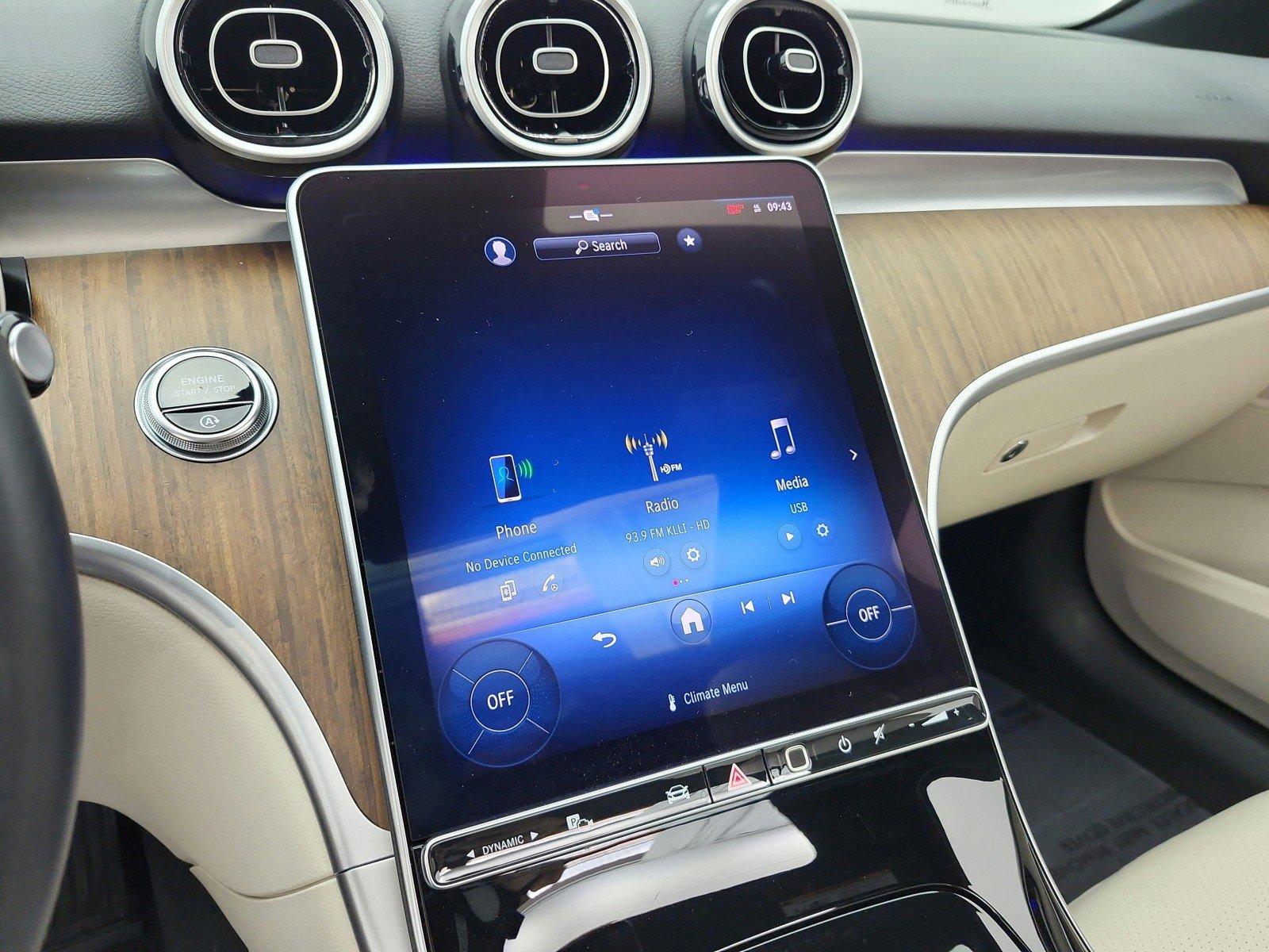 Certified 2024 Mercedes-Benz C 300 Sedan image 12