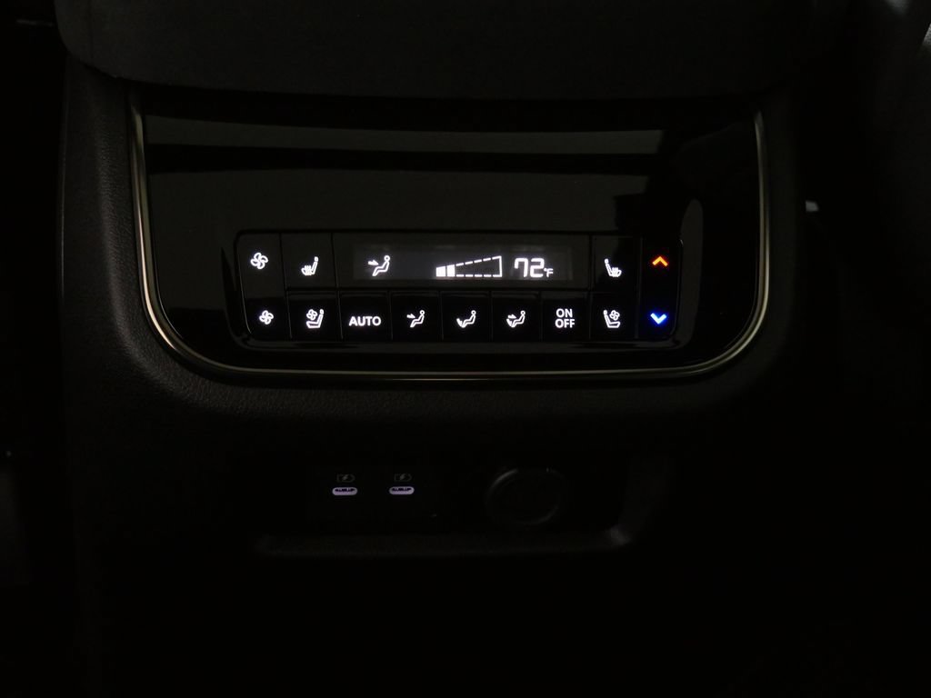 New 2026 INFINITI QX80 4WD image 15