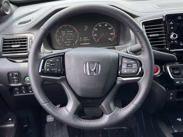 Certified 2025 Honda Ridgeline Black Edition image 11