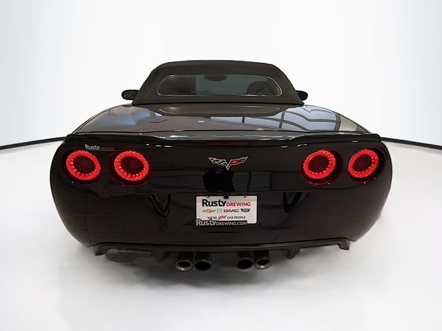 Used 2011 Chevrolet Corvette Convertible w/ Preferred Equipment Group RWD image 23