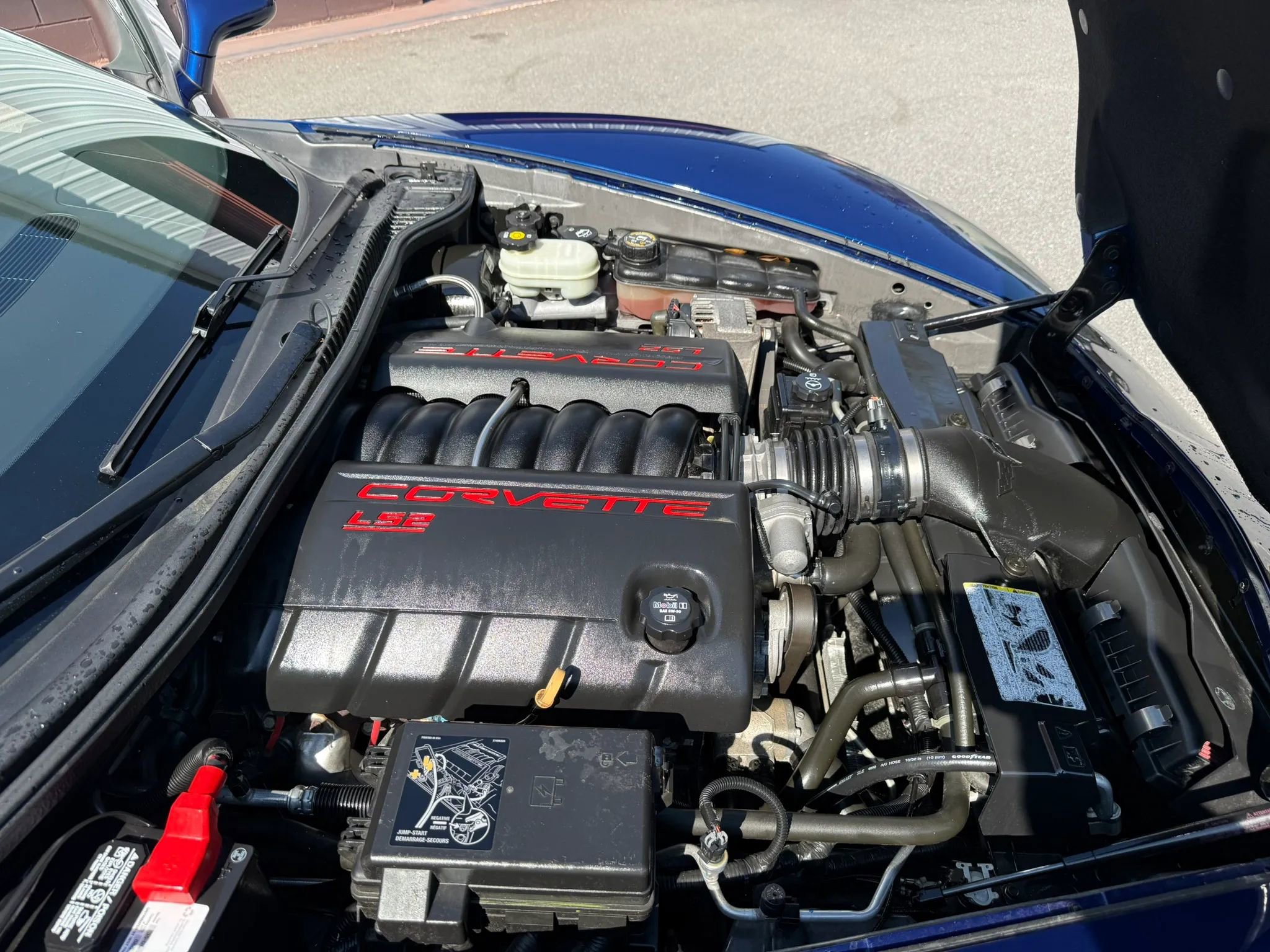 Used 2007 Chevrolet Corvette Coupe w/ Performance Package image 23