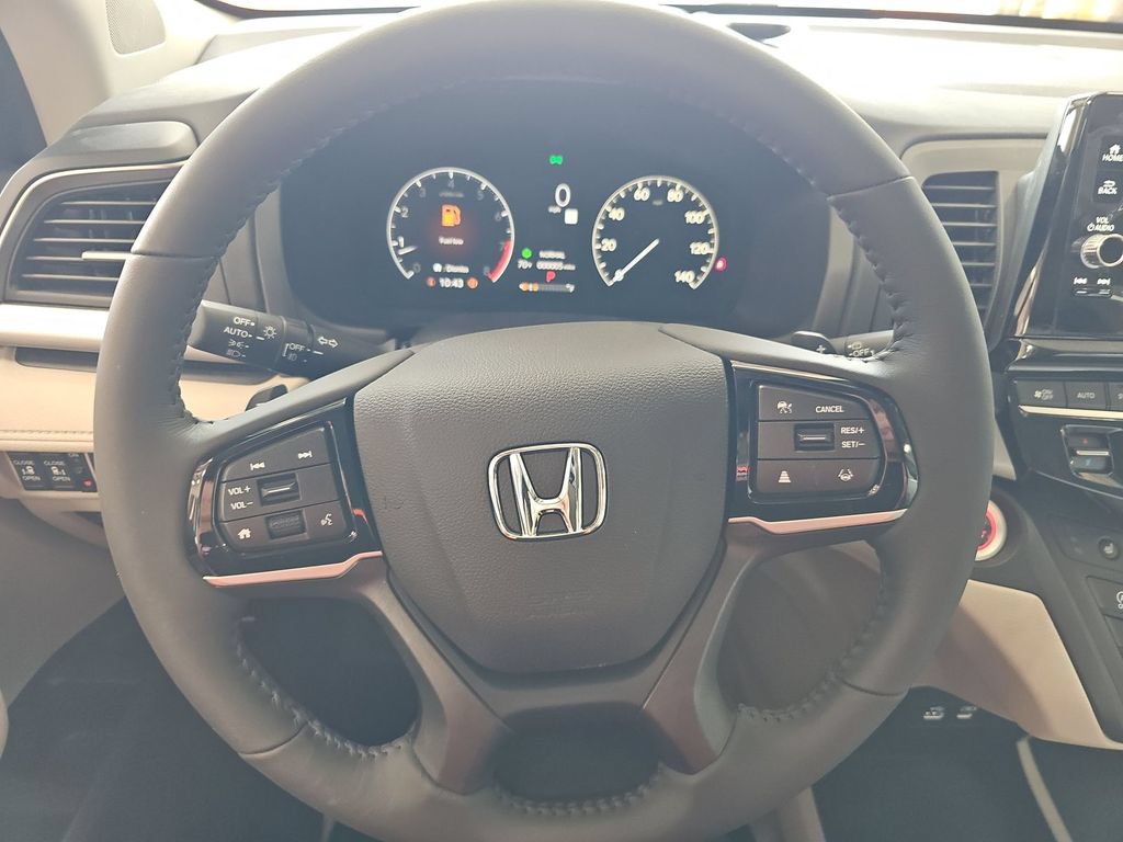 Used 2026 Honda Odyssey EX-L image 16
