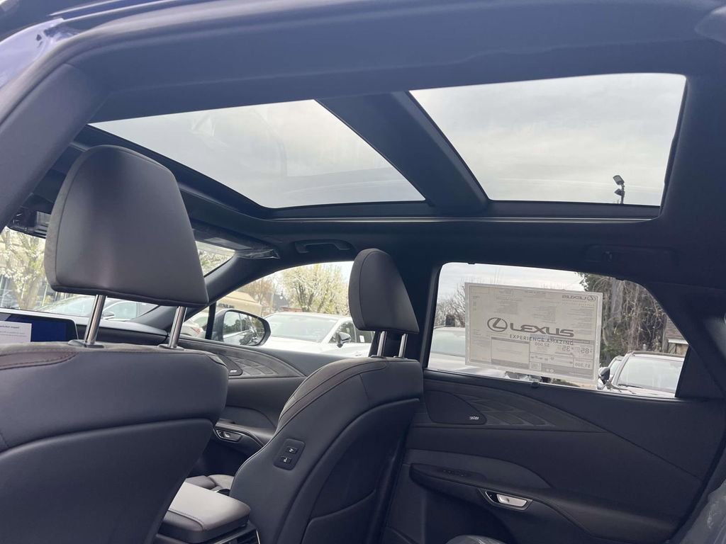 New 2026 Lexus RX 450h AWD image 13