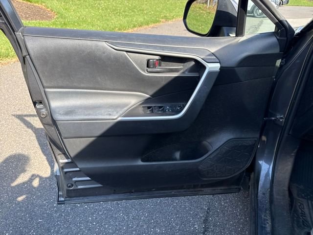 Used 2023 Toyota RAV4 LE image 23