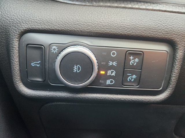 Used 2022 Ford Explorer ST w/ Equipment Group 401A AWD/4WD image 21