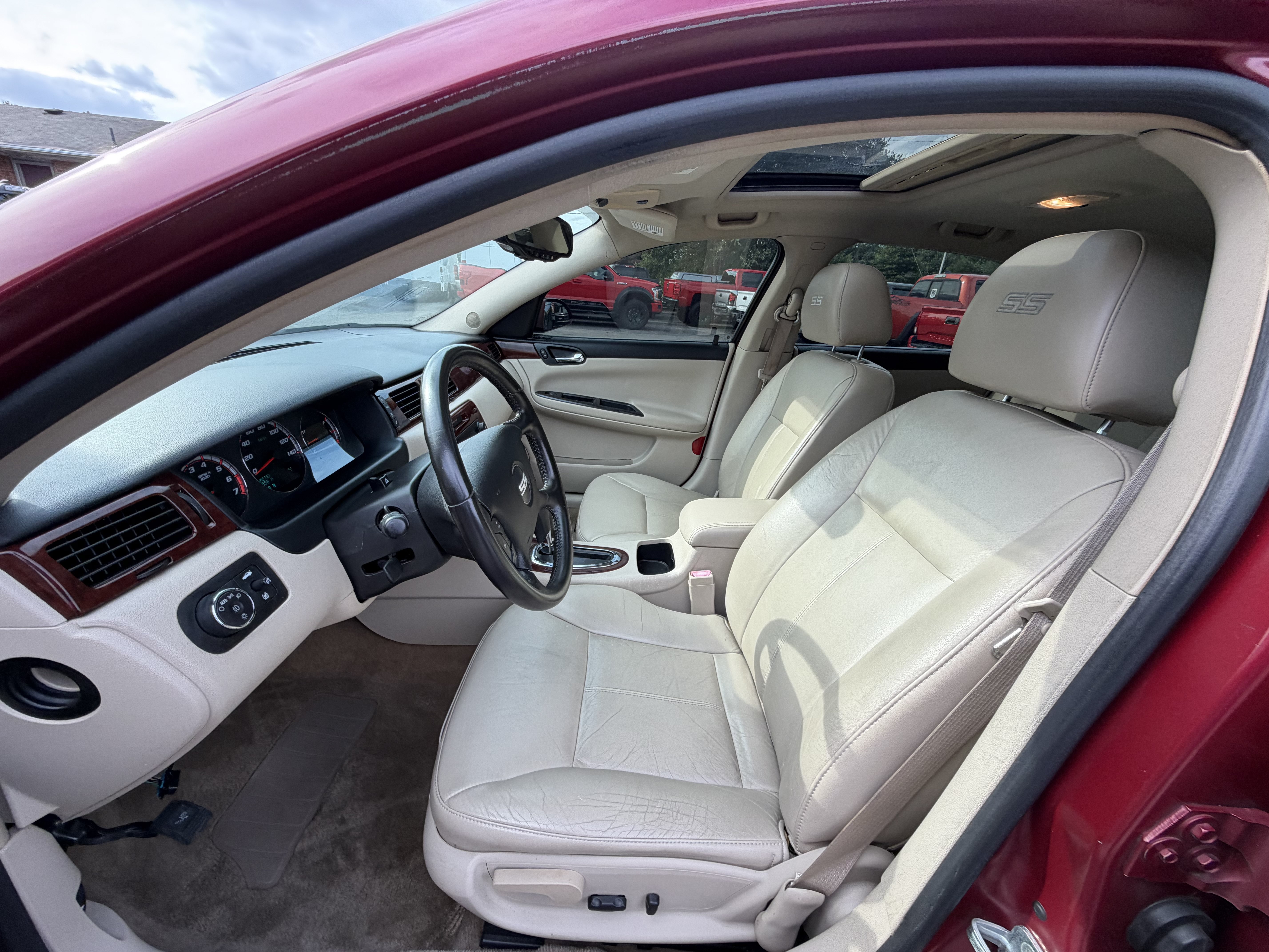 Used 2006 Chevrolet Impala SS w/ Convenience Package FWD image 15