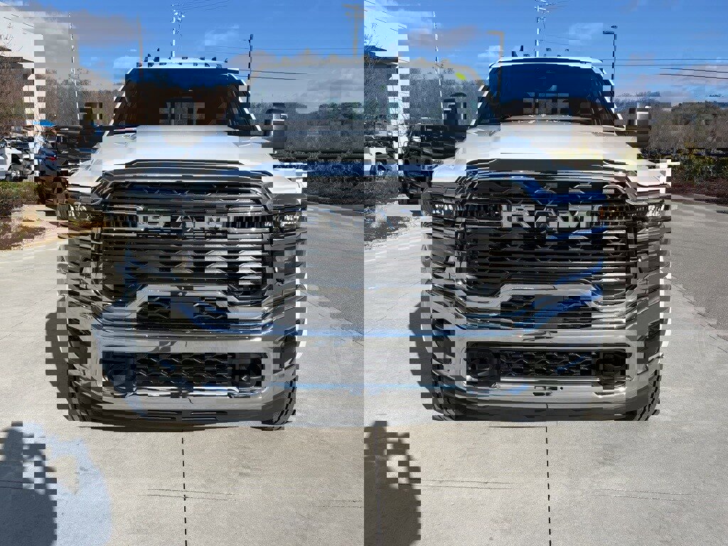 New 2026 RAM 4500 4x4 Crew Cab DRW image 29