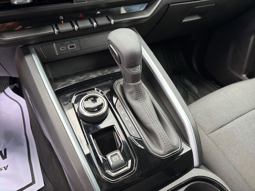 Used 2024 Chevrolet Colorado Trail Boss w/ Advanced Trailering Package AWD/4WD image 26