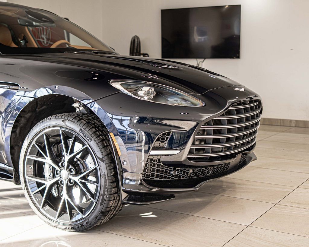 New 2026 Aston Martin DBX 707 AWD/4WD image 3
