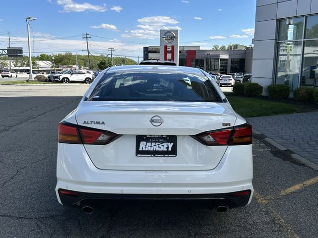 Certified 2025 Nissan Altima 2.5 SR FWD image 25
