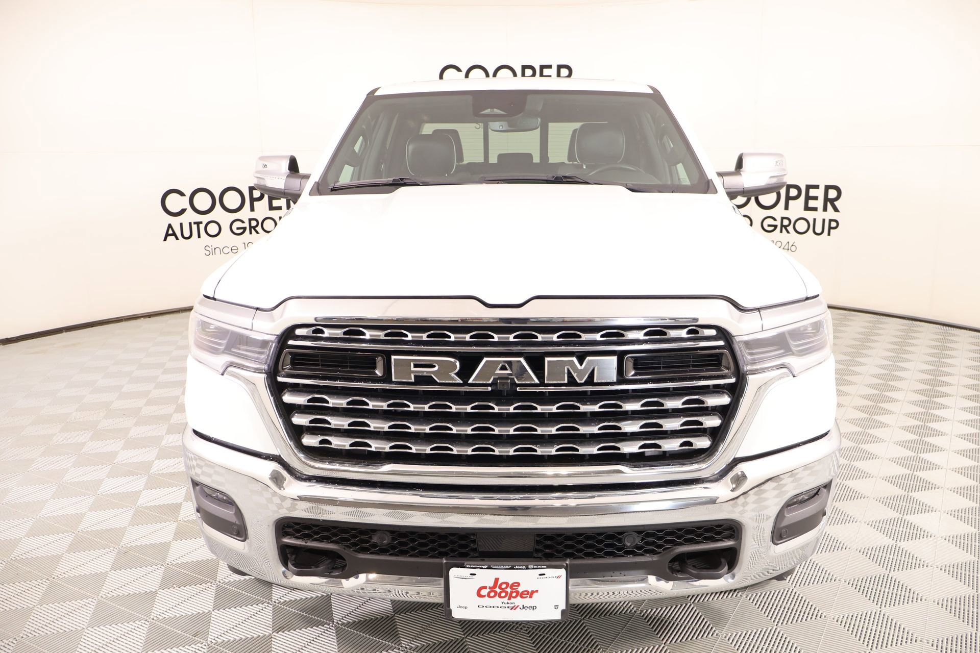 Used 2025 RAM 1500 Limited image 10