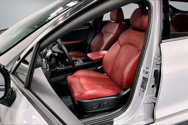 Used 2025 Kia K5 GT-Line w/ GT-Line Premium Package FWD image 20