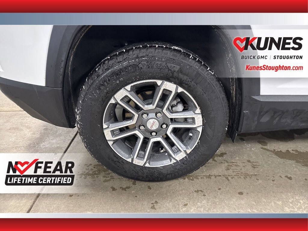 Used 2025 GMC Terrain Elevation image 16