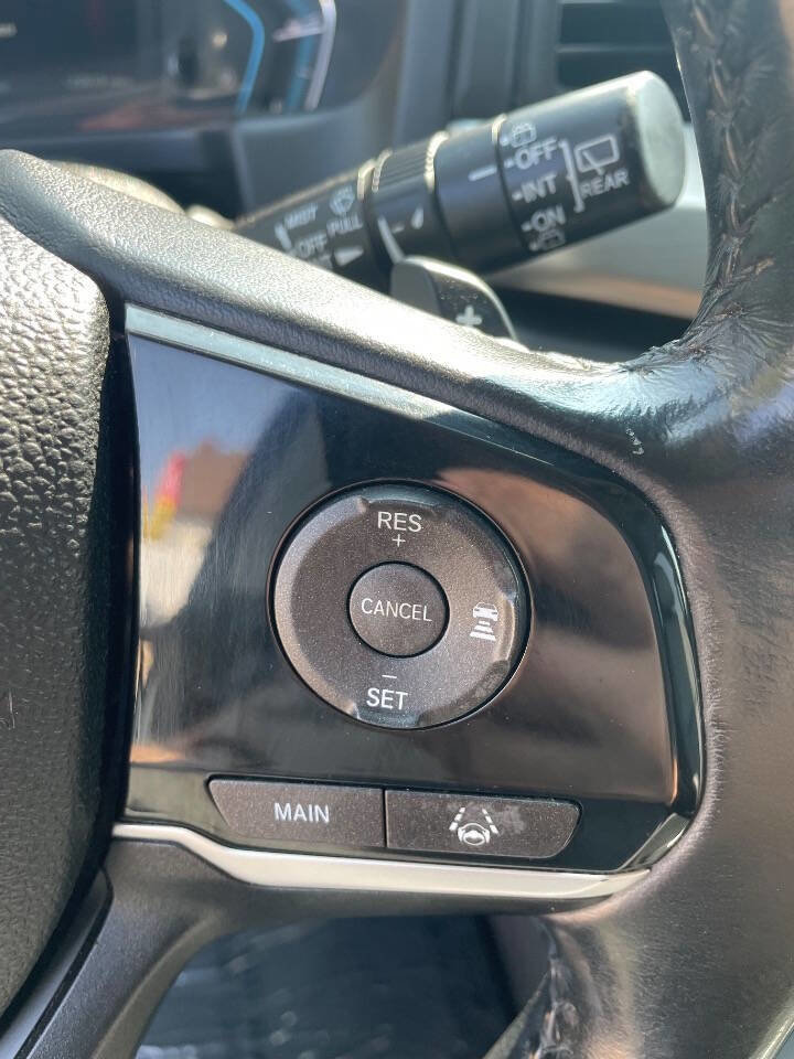 Used 2018 Honda Odyssey Touring image 24