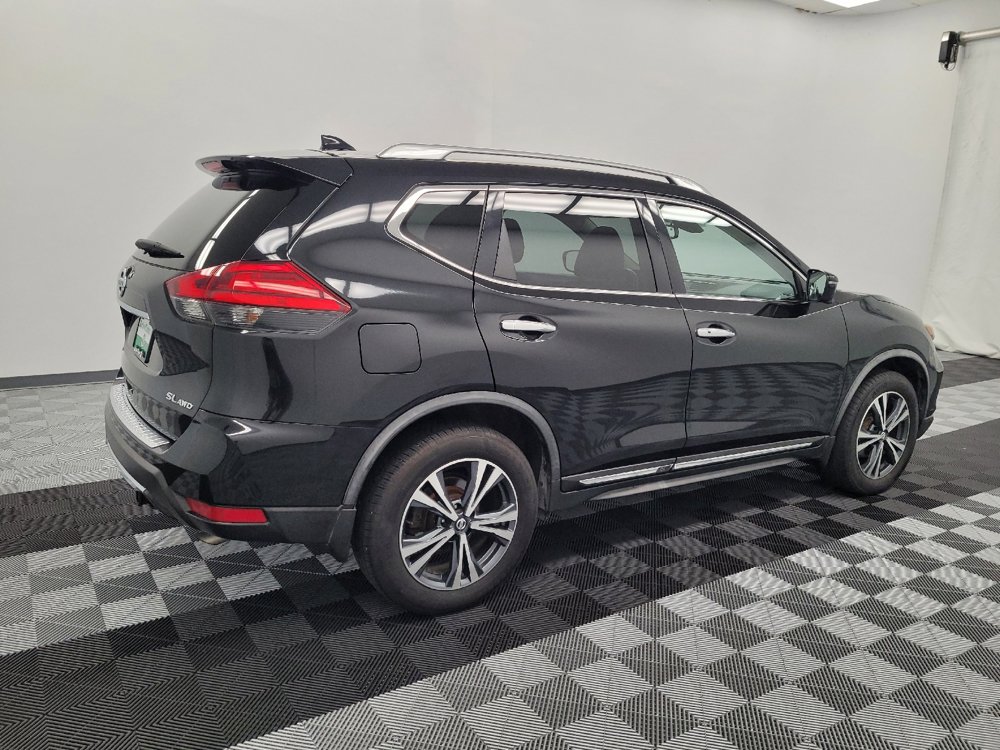 Used 2017 Nissan Rogue SL w/ SL Premium Package AWD/4WD image 10