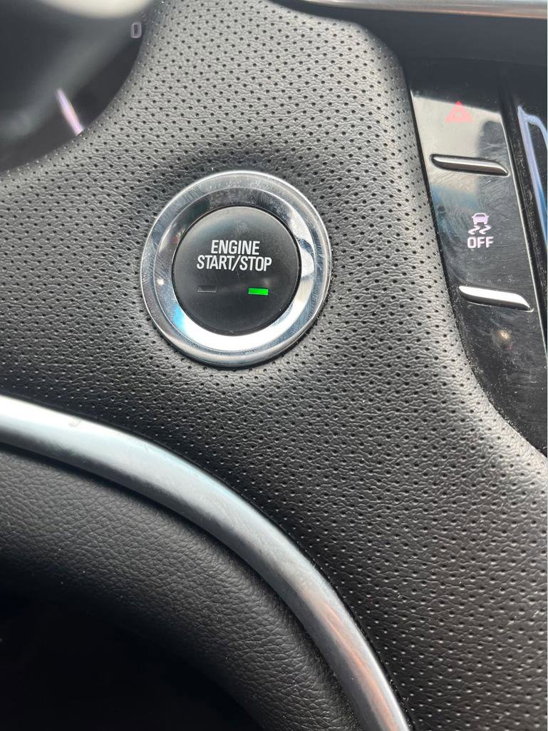 Used 2019 Cadillac XTS Luxury image 26