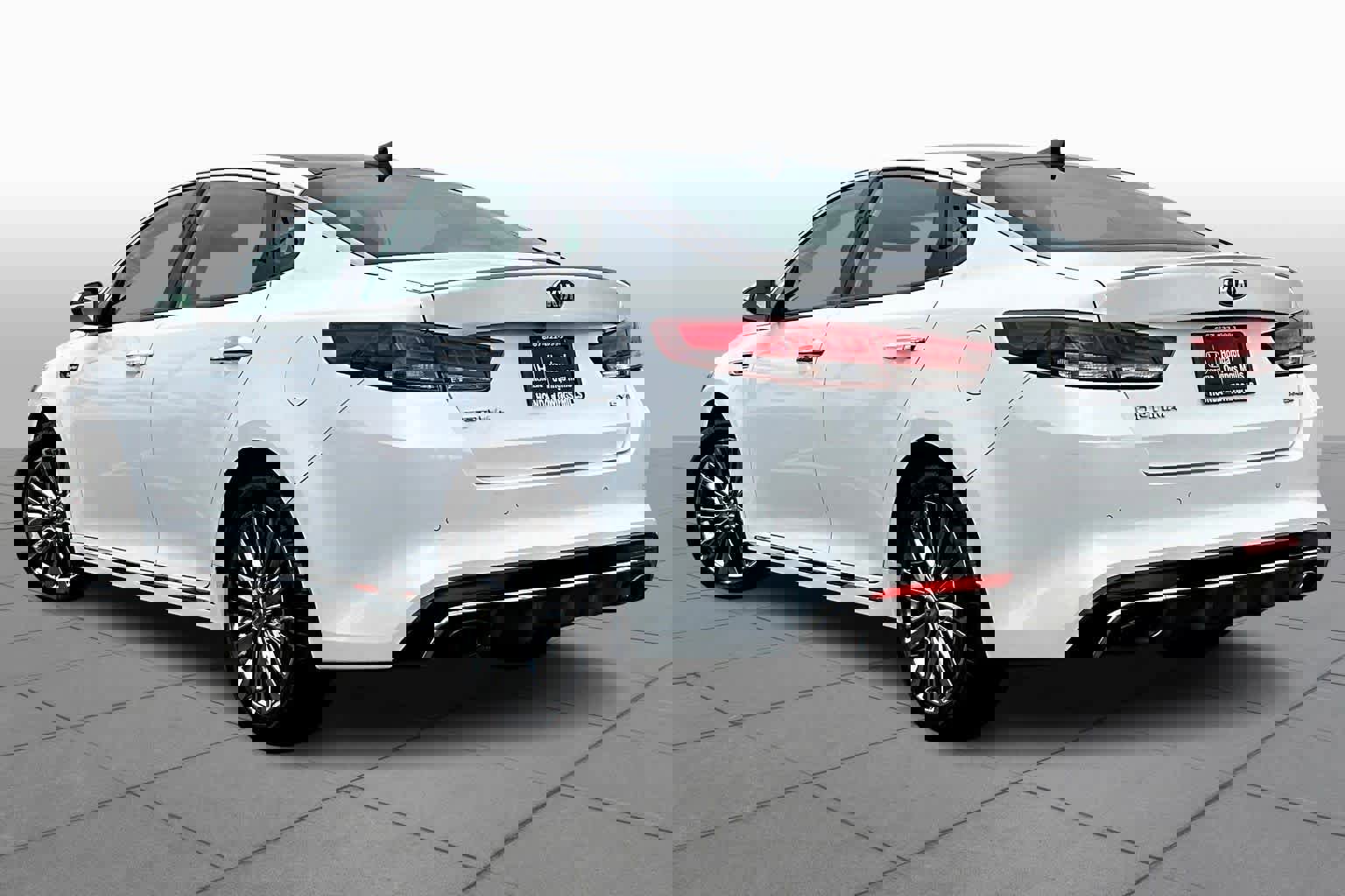 Used 2017 Kia Optima SX image 11