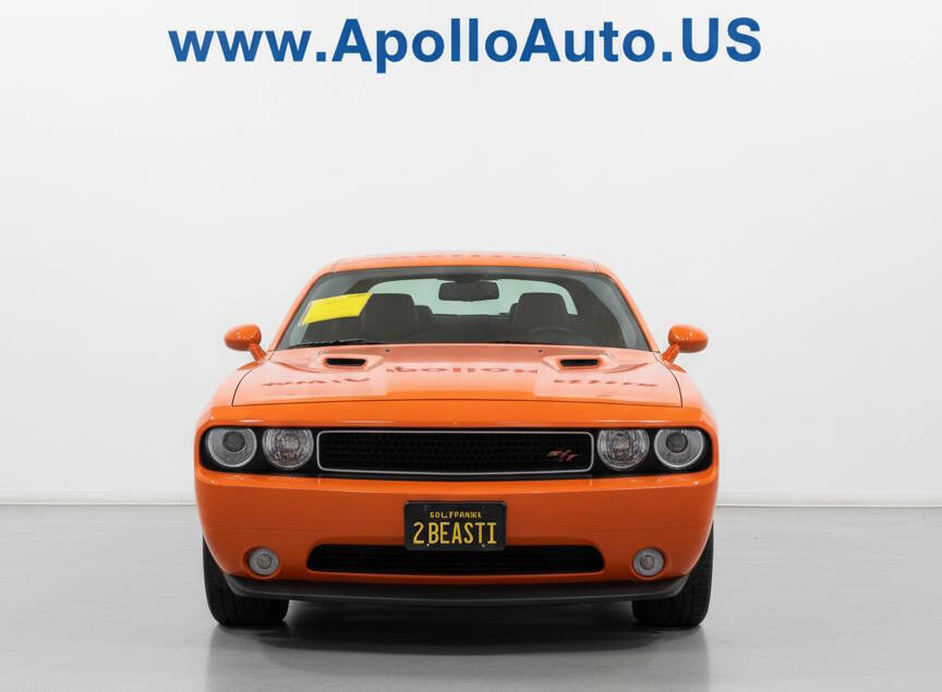 Used 2012 Dodge Challenger R/T image 2