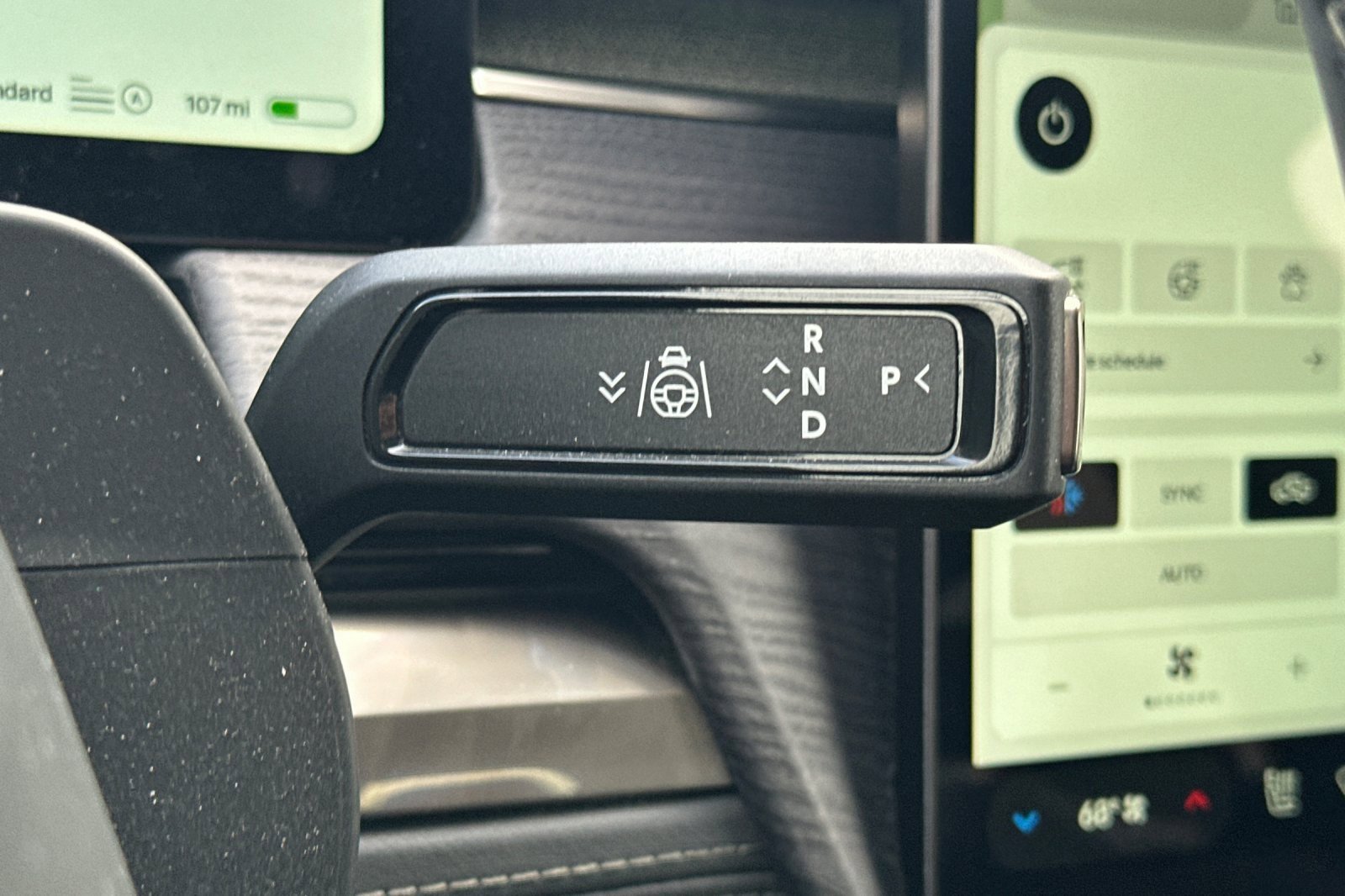 Used 2024 Rivian R1T Adventure image 21