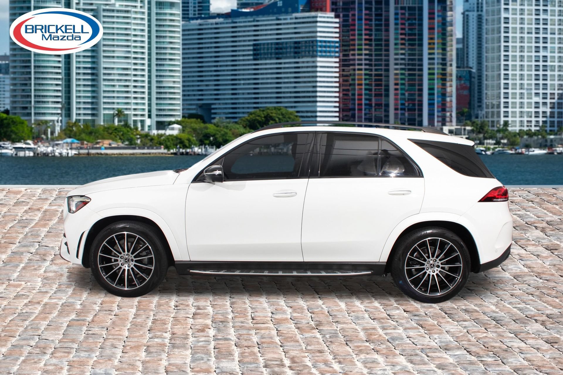 Used 2021 Mercedes-Benz GLE 350 image 2