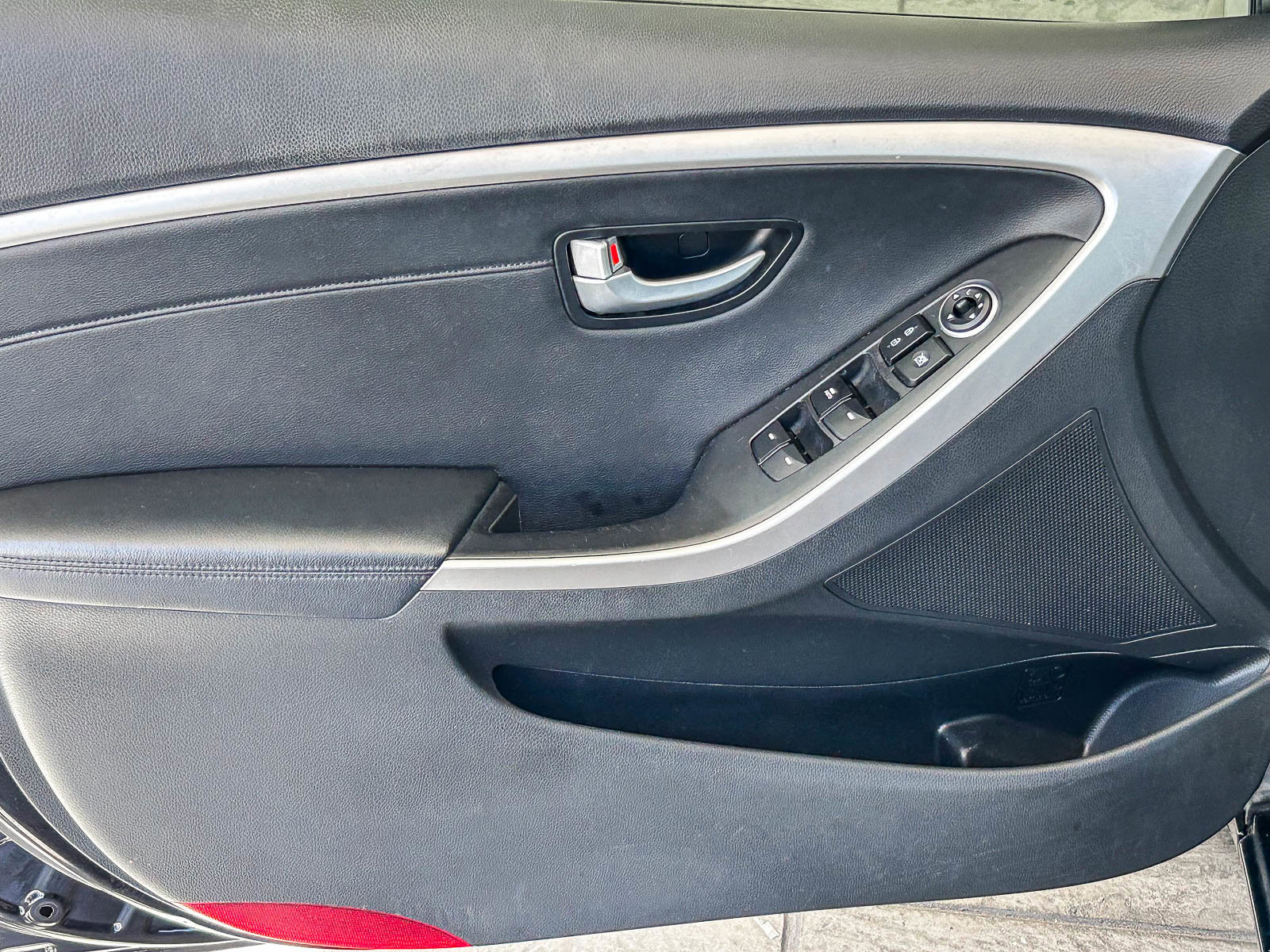 Used 2014 Hyundai Elantra GT w/ Option Group 02 FWD image 23