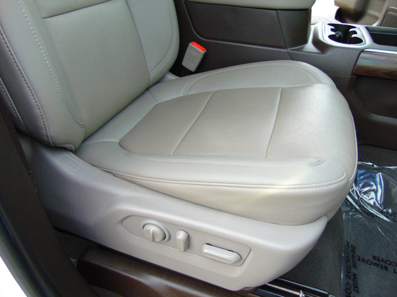 Used 2021 GMC Sierra 3500 SLT w/ SLT Convenience Package image 14