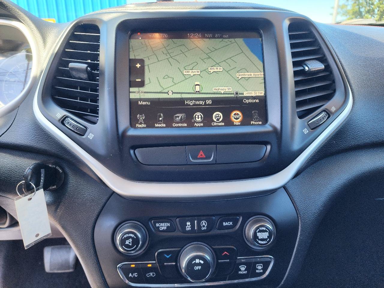 Used 2016 Jeep Cherokee Trailhawk w/ Leather Interior Group AWD/4WD image 19