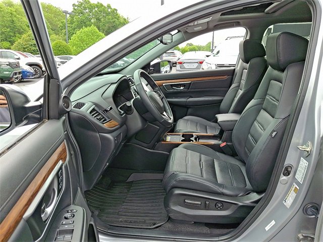 Used 2020 Honda CR-V Touring image 14