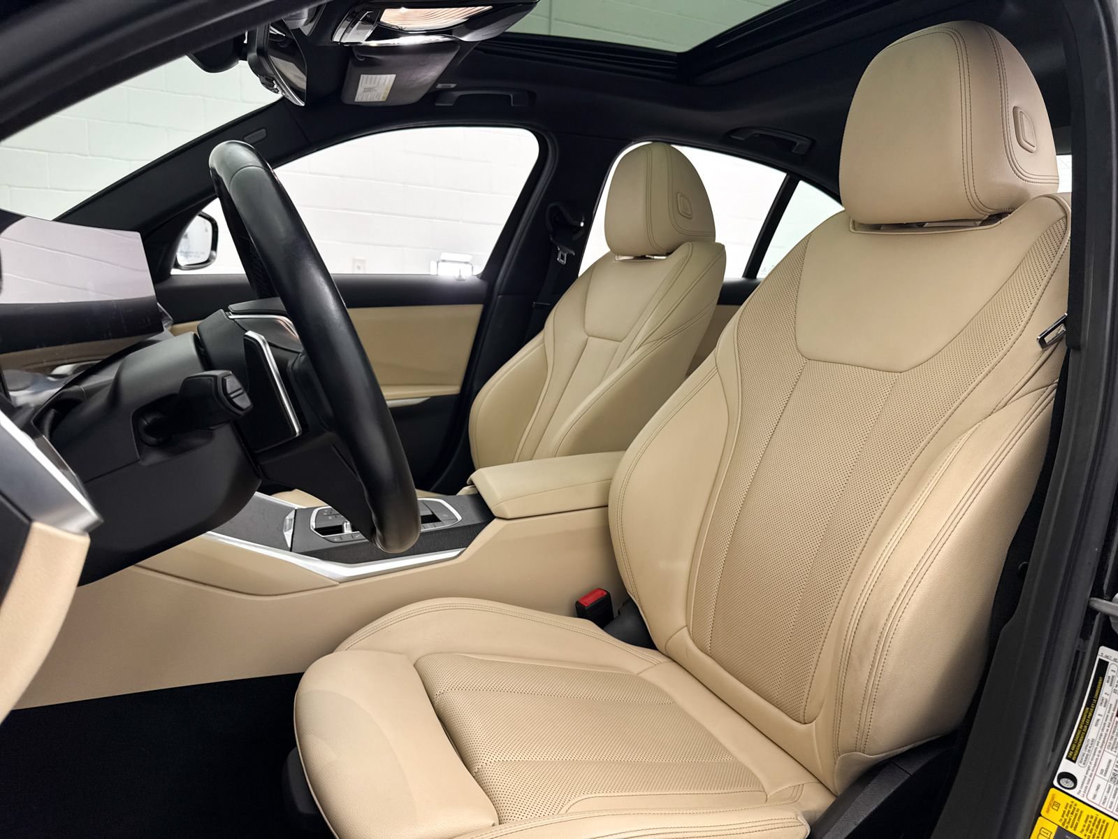 Used 2023 BMW 330e RWD image 8