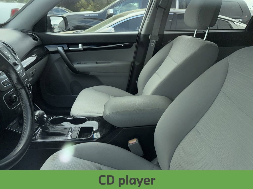 Used 2014 Kia Sorento LX FWD image 9